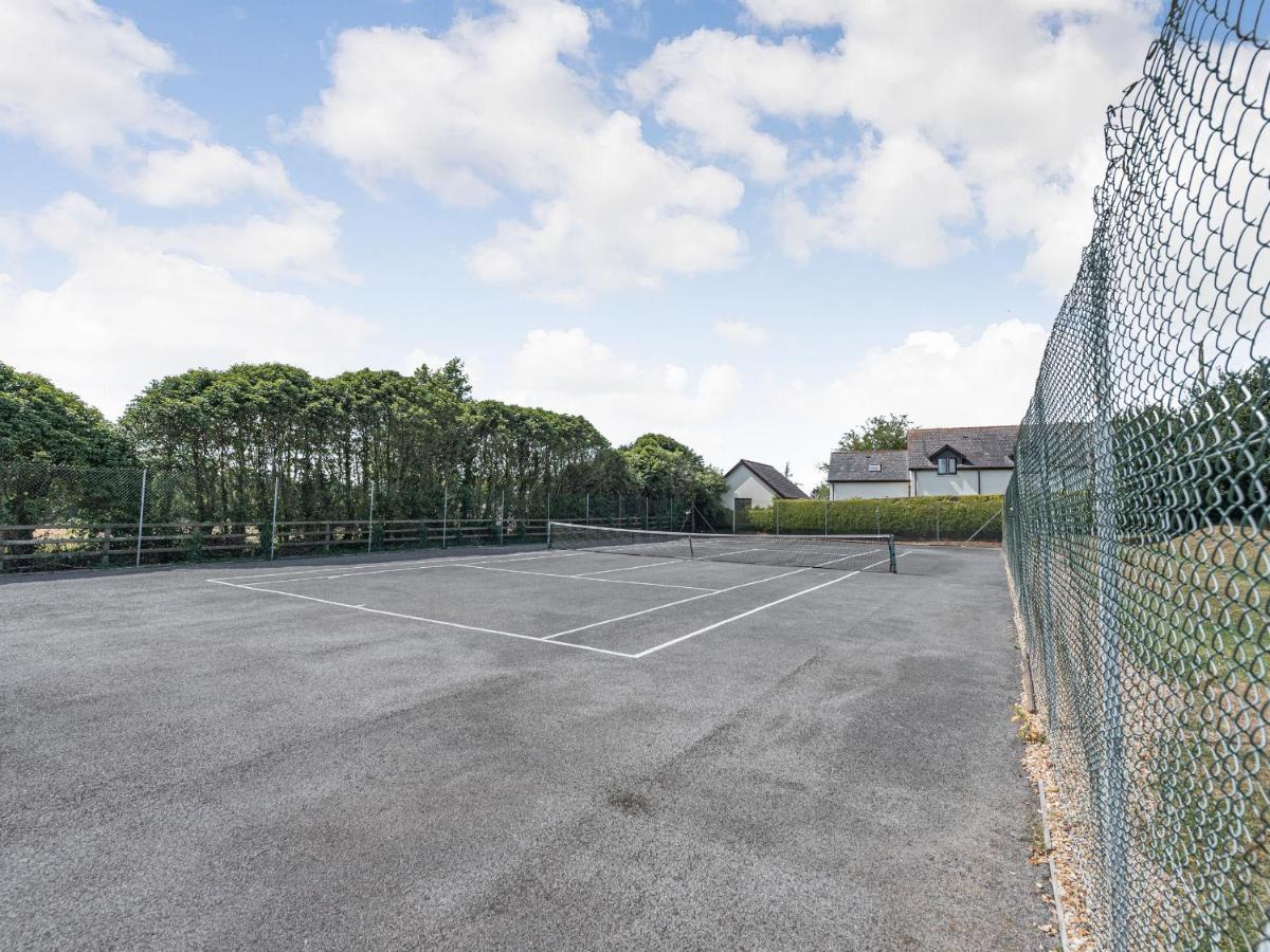Villa The Coach House Tenby Esterno foto